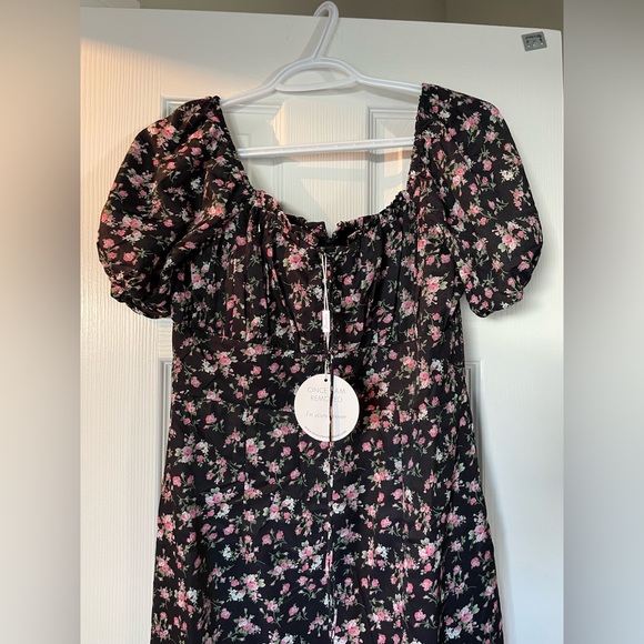 Black and pink floral midi dress - Picture 2 of 5